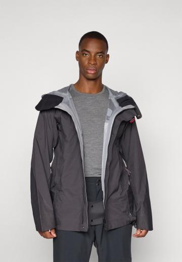 Сноубордическая куртка