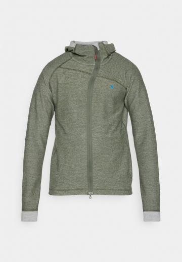 Спортивная кофта