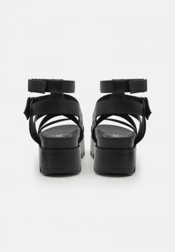 Римские сандалии