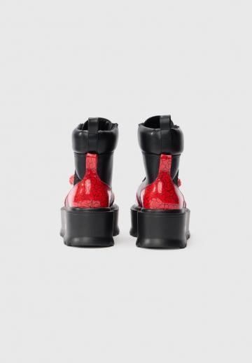 Полусапожки на платформе