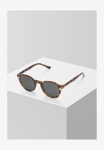 Солнечные очки