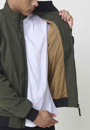 Куртка бомбер