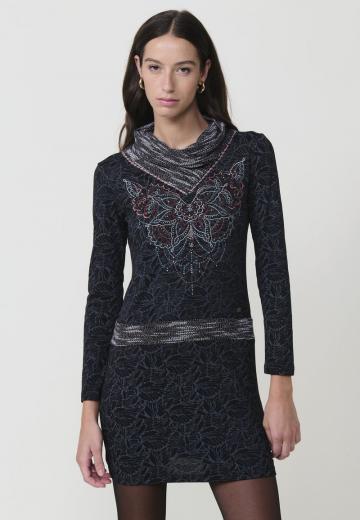 Короткое платье