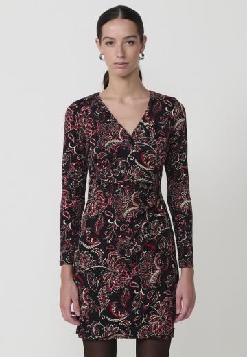 Платье футляр