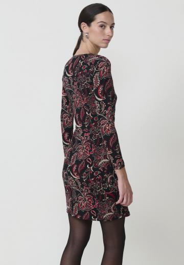 Платье футляр