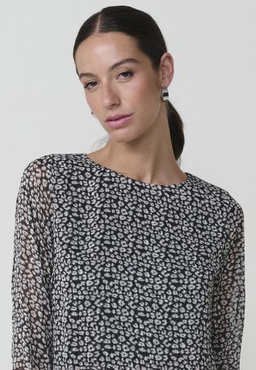 Короткое платье