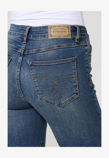 Клешеные брюки