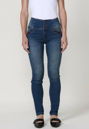 Узкие джинсы