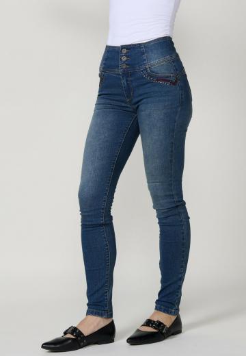 Узкие джинсы