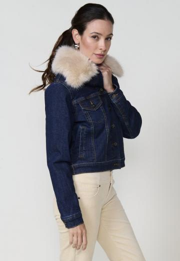 Джинсовая куртка