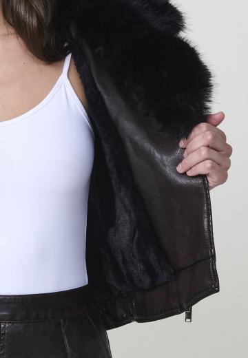 Кожаная куртка