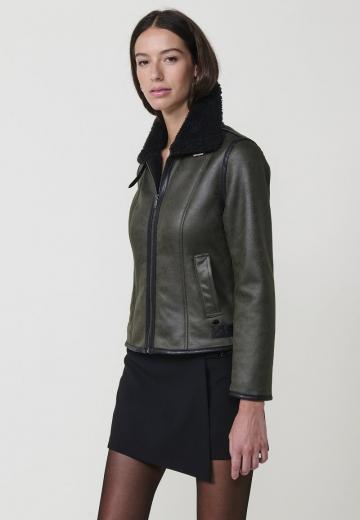 Кожаная куртка