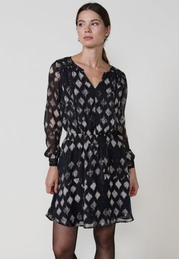 Короткое платье