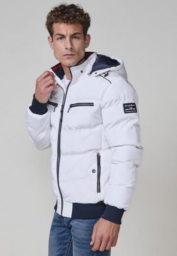 Зимняя куртка