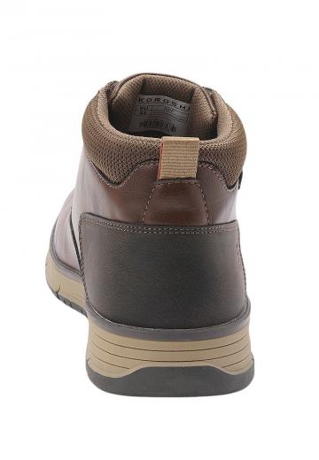 Ботинки на шнуровке