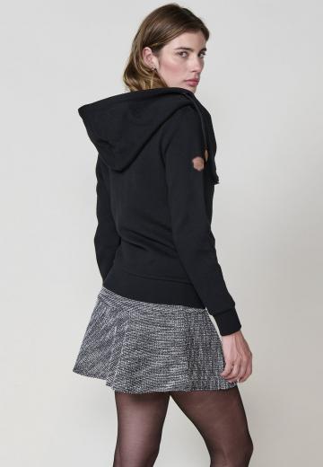 Пуловер с капюшоном