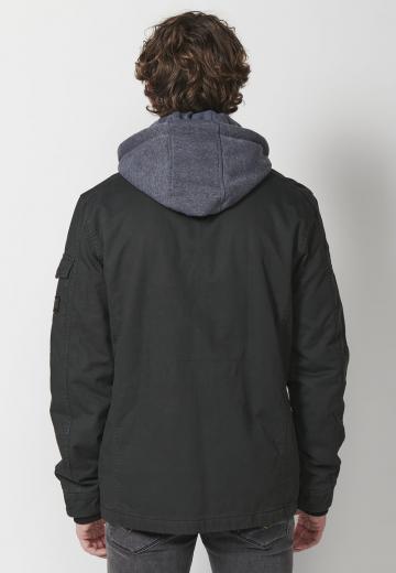 Зимняя куртка