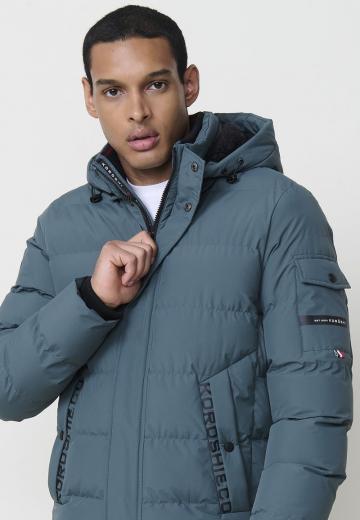 Зимняя куртка