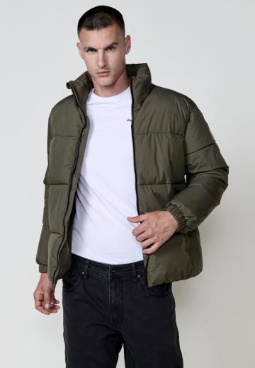 Зимняя куртка