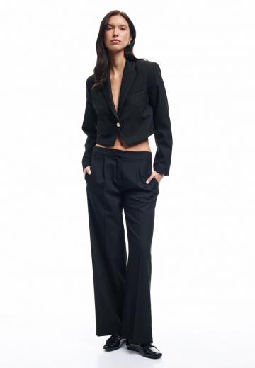 Короткий блейзер