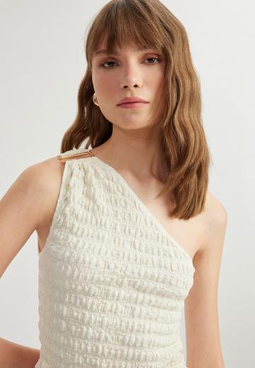 Топ на одно плечо