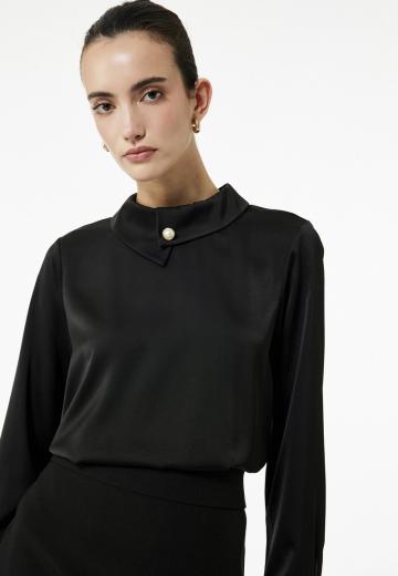 Атласная блузка