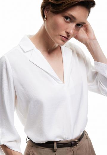 Атласная блузка