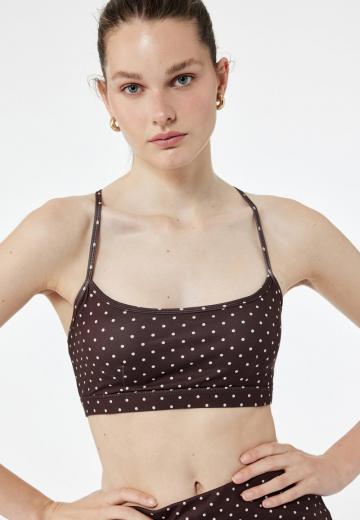 Бюстгальтер без косточек