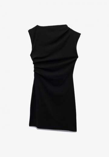 Платье футляр