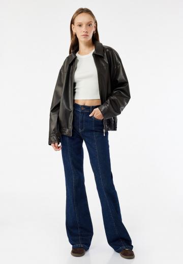 Клешеные джинсы