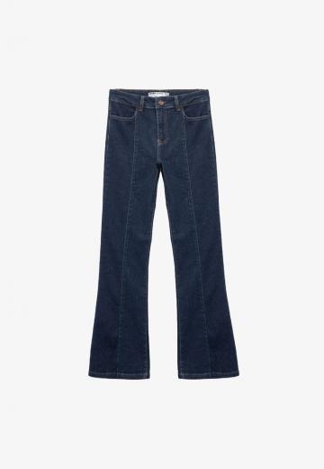 Клешеные джинсы