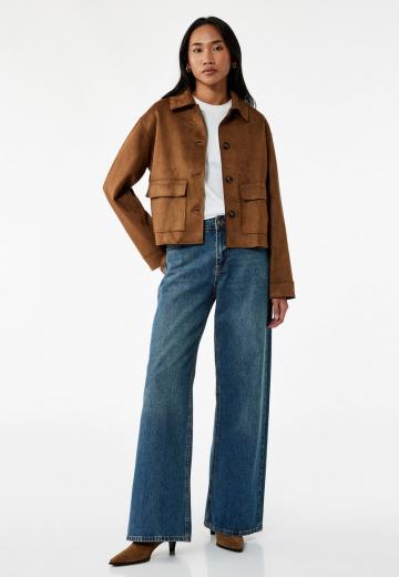 Клешеные джинсы