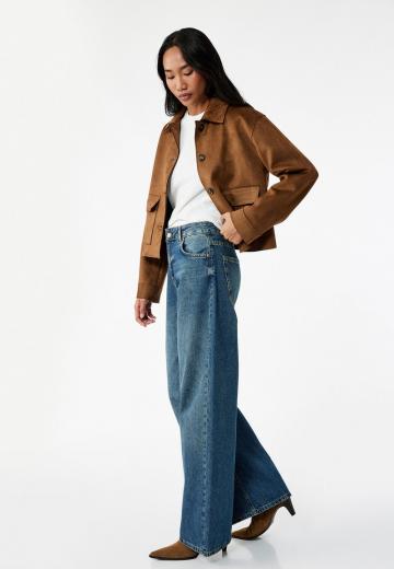 Клешеные джинсы