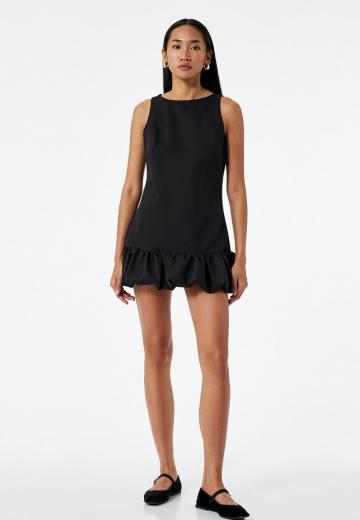 Короткое платье