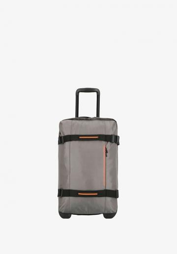 Чемодан на колесах