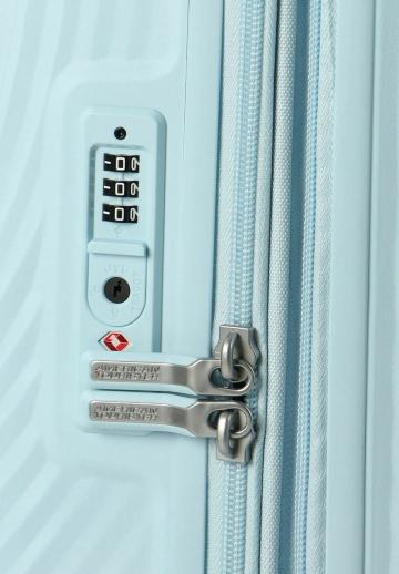 Чемодан на колесах