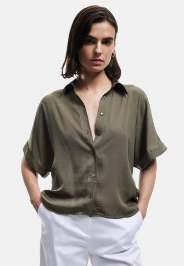 Атласная блузка