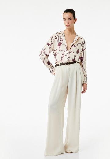 Атласная блузка