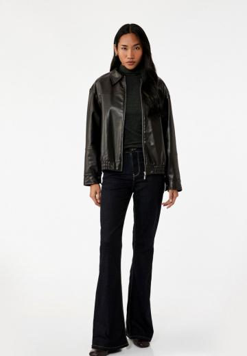 Клешеные брюки