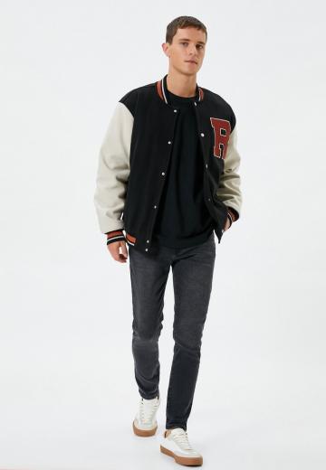 Узкие джинсы