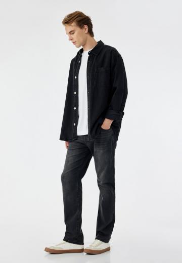 Прямые джинсы