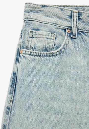 Прямые джинсы