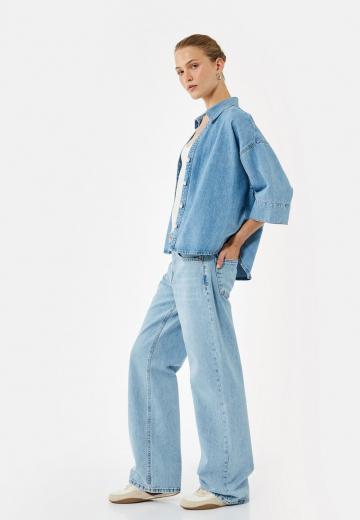 Прямые джинсы