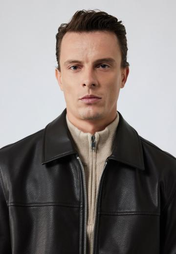 Кожаная куртка