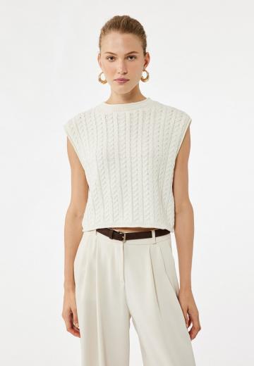 Пуловер без рукавов