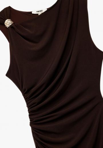 Короткое платье