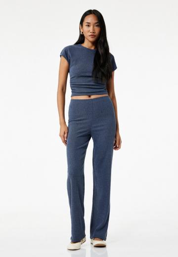 Узкие брюки