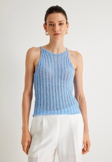 Топ на бретельках