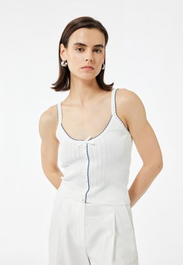 Топ на бретельках