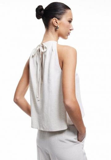 Топ на бретельках